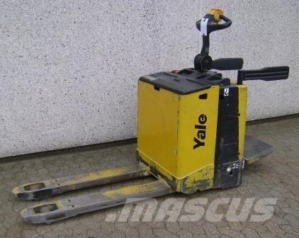 Yale MP20X - 400 AH 로우 리프터(승강대 포함)