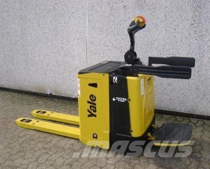 Yale MP20X - 500 AH 로우 리프터(승강대 포함)