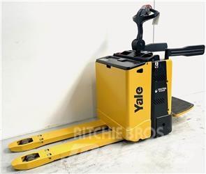 Yale MP20X FBW - 300 AH 로우 리프터(승강대 포함)