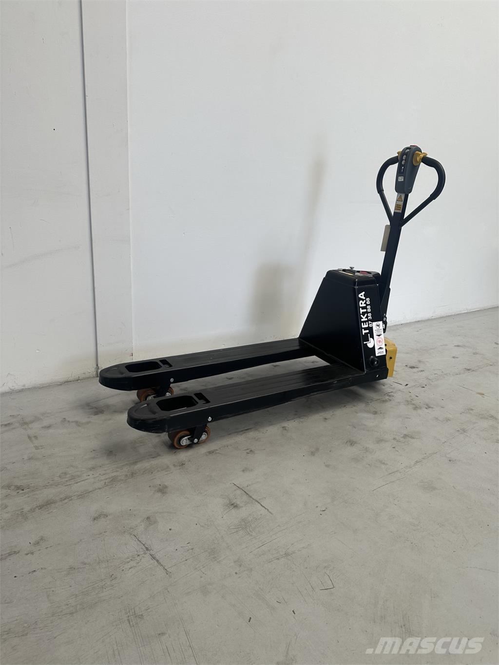 Yale MPC15 - 550 경량 리프터