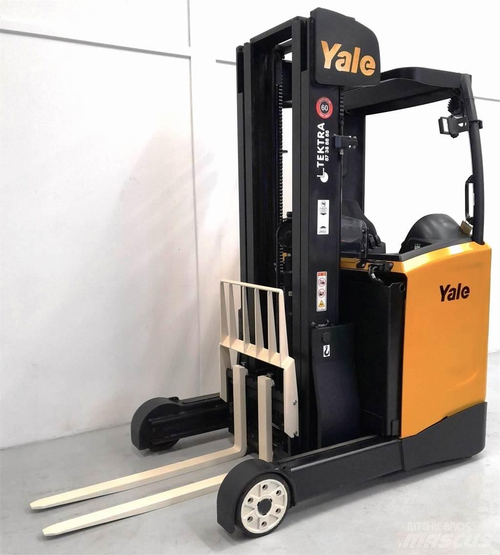 Yale MR14 리치 트럭