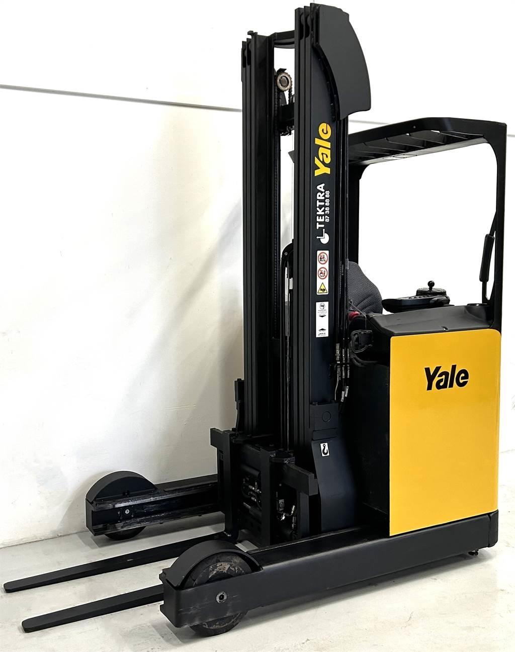 Yale MR16 리치 트럭