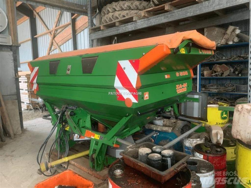 Amazone ZAM 2700 미네랄 살포기
