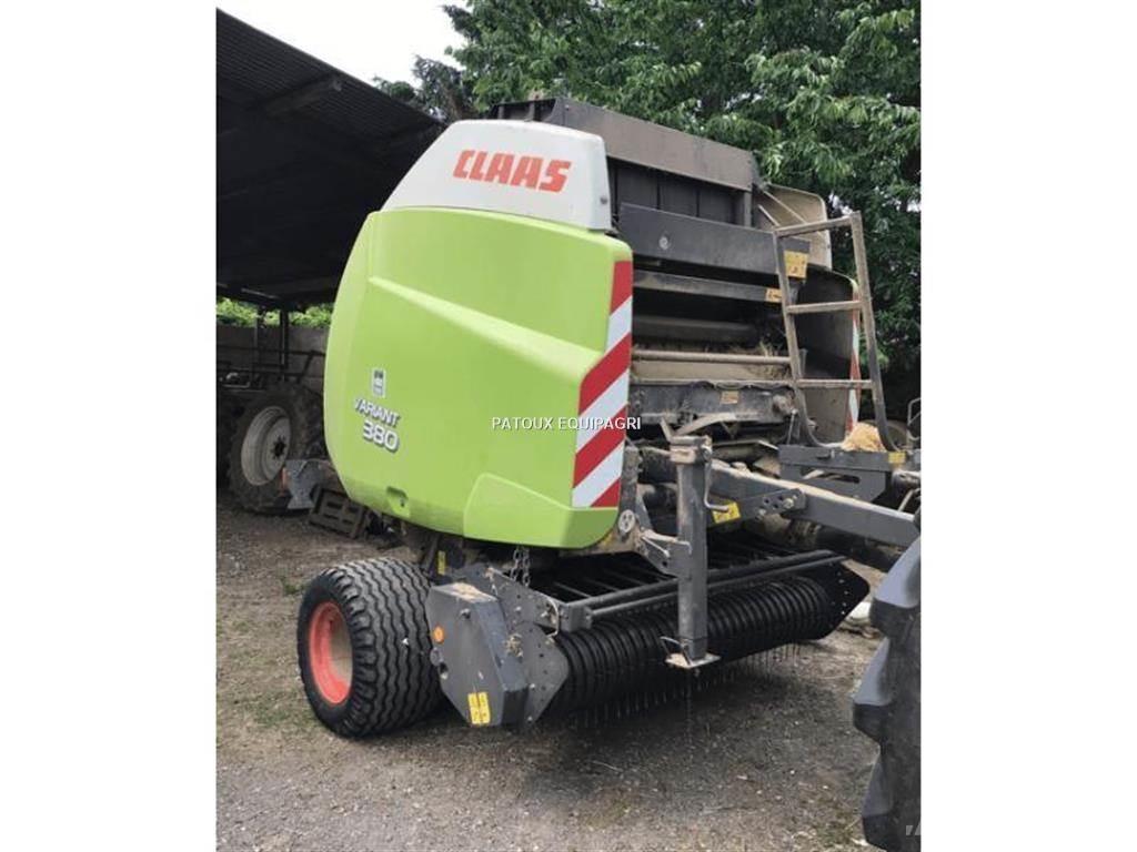 CLAAS VARIANT 380 원형 곤포기