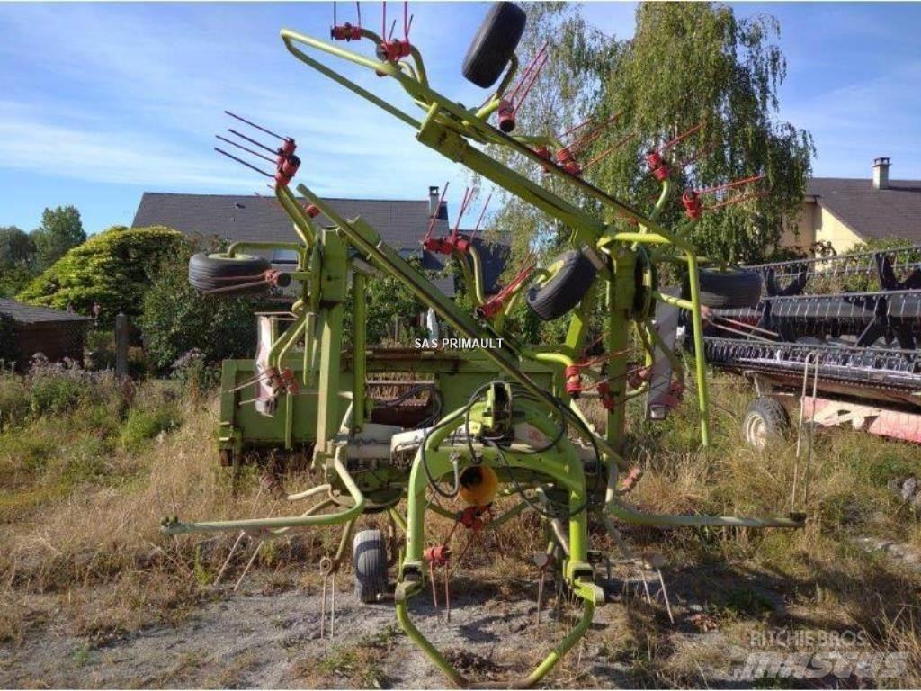 CLAAS VOLTO 770 갈퀴 및 테더