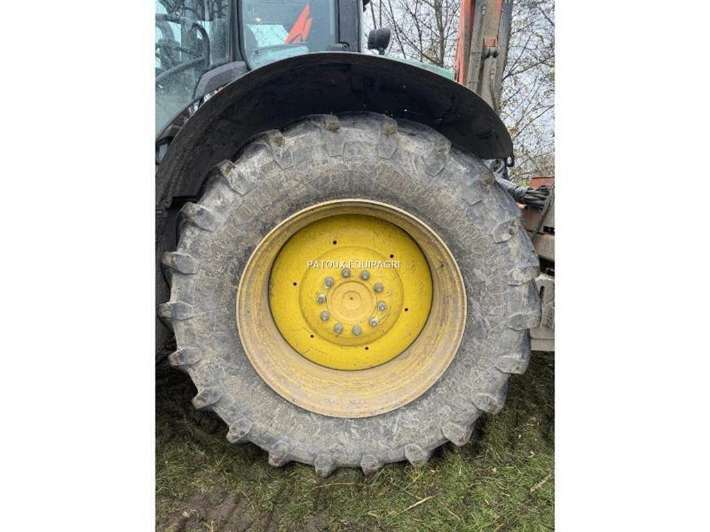 John Deere 6R195 트랙터