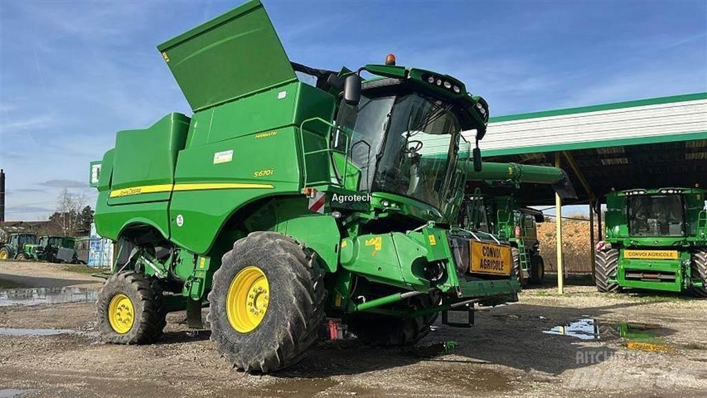 John Deere S670 콤바인 수확기
