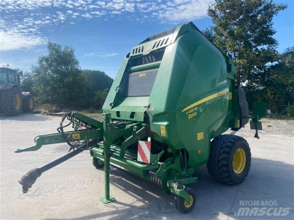 John Deere V461M 원형 곤포기