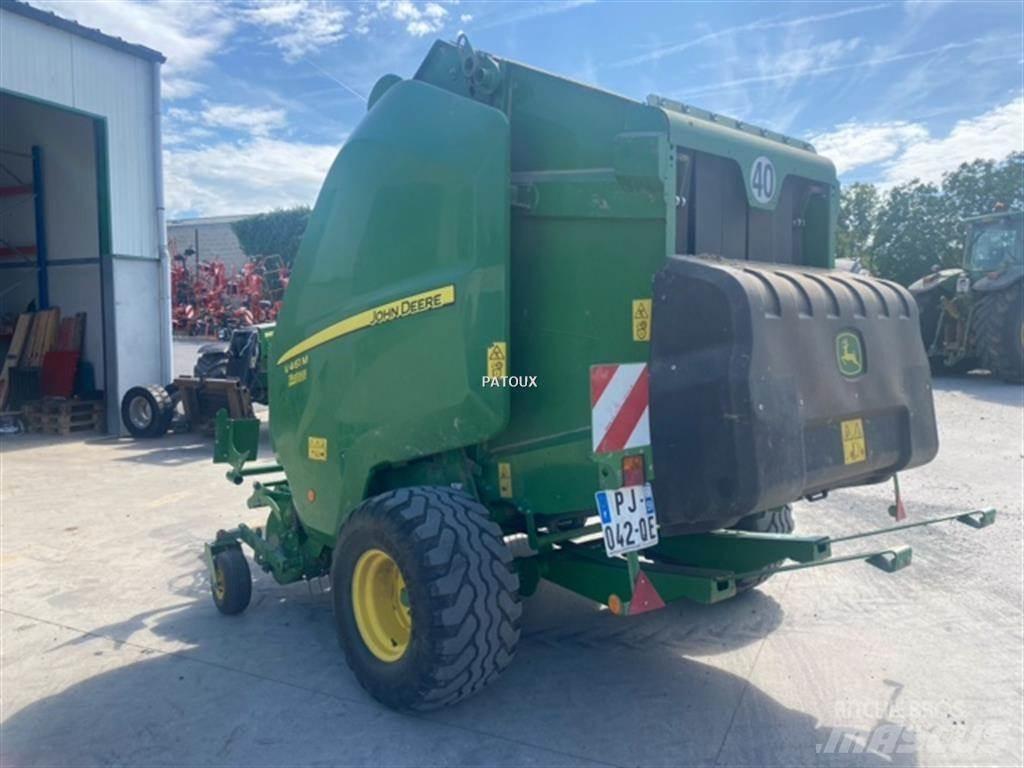 John Deere V461M 원형 곤포기
