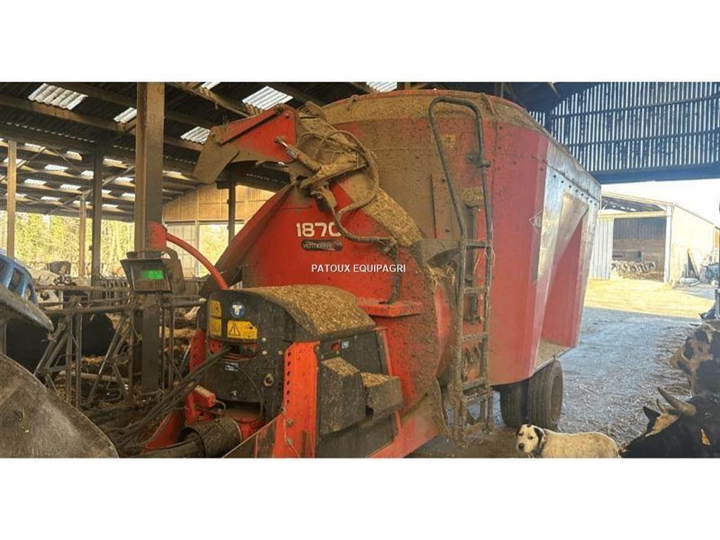 Kuhn 1870 믹서 피더