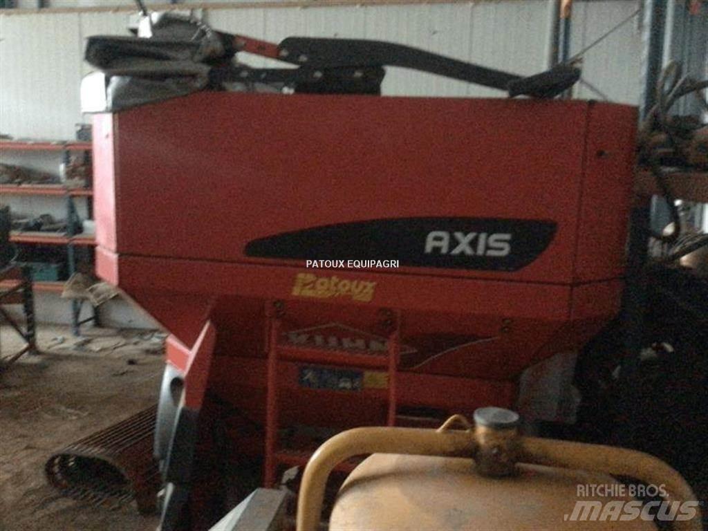 Kuhn AXIS50.1W 미네랄 살포기