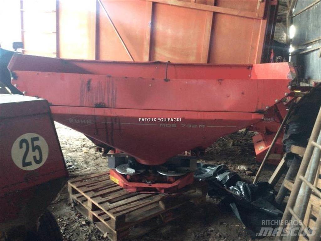 Kuhn MDS732 미네랄 살포기