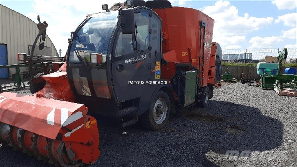 Kuhn SPV14 믹서 피더