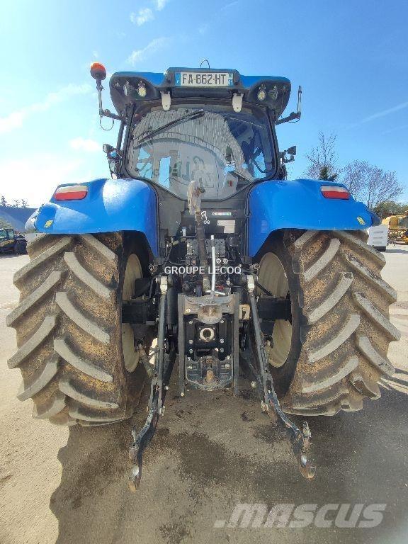 New Holland T7.245 트랙터