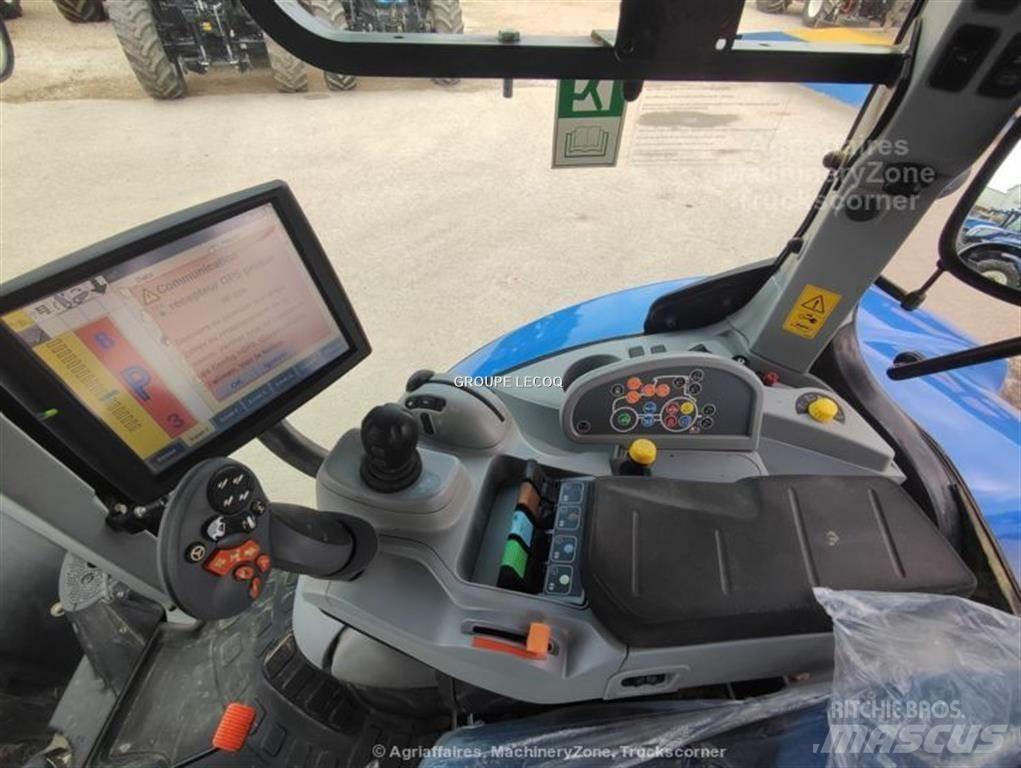 New Holland T7.250 트랙터