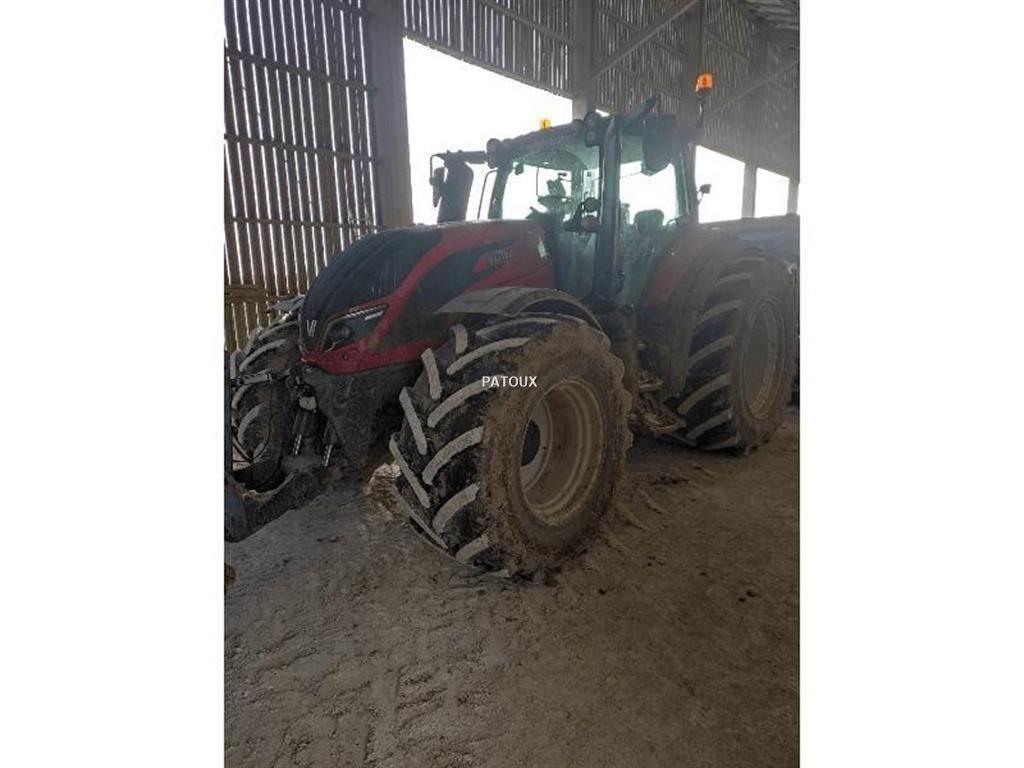 Valtra T214 DIRECT 트랙터