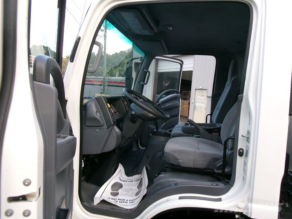 Isuzu NPRHD 탑차 트럭