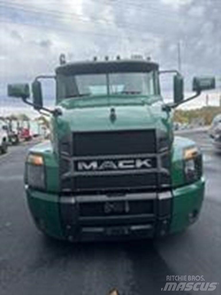 Mack AN64T 트랙터 유닛
