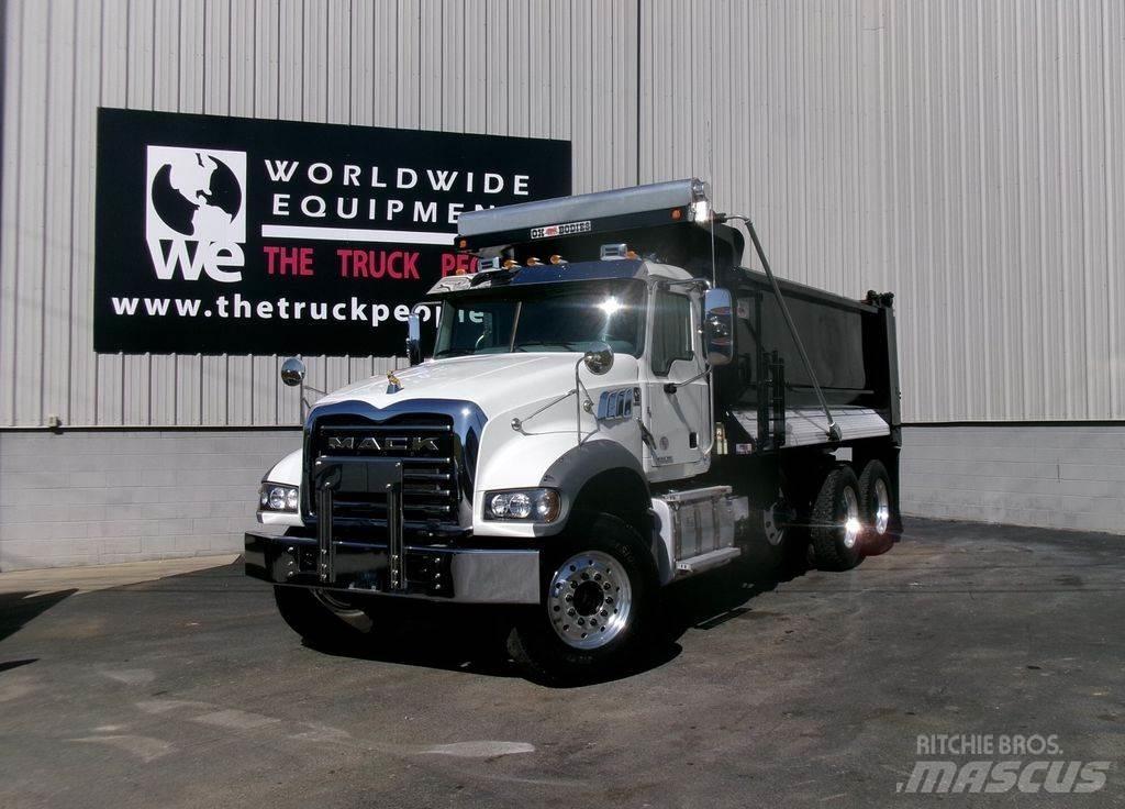 Mack Granite 덤프 트럭