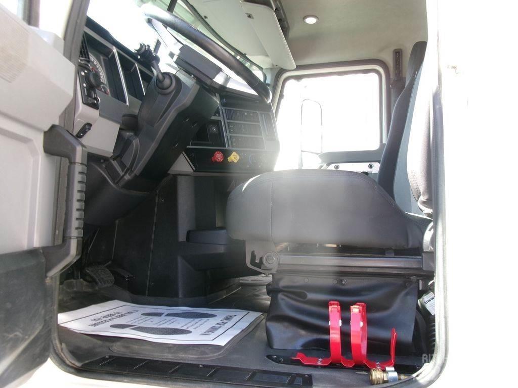 Mack Granite 덤프 트럭
