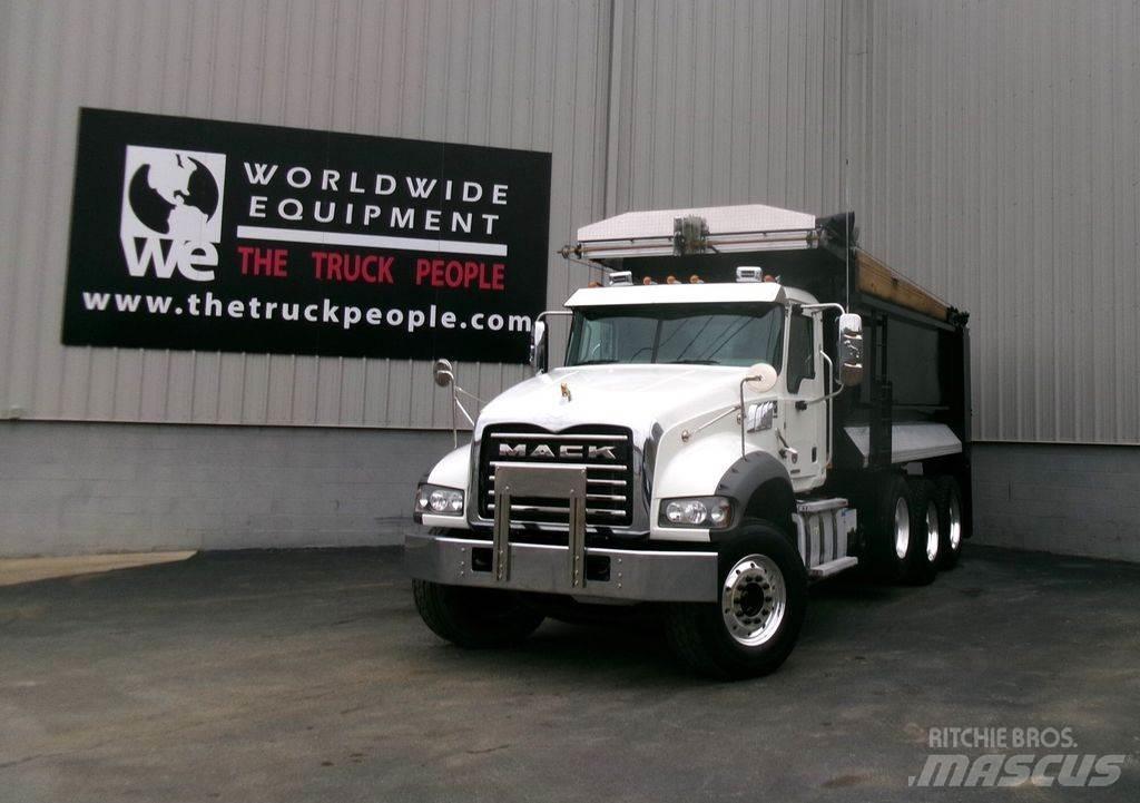 Mack Granite 덤프 트럭