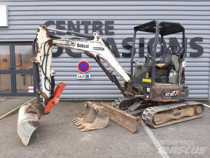 Bobcat E27Z E2 소형 굴삭기 7톤 미만