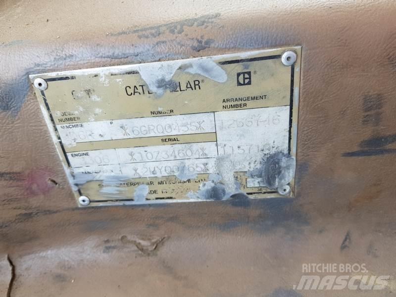 CAT D6R 대형 굴삭기 29톤 이상