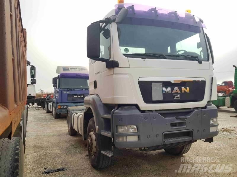 MAN 09 TGS 18.400 4X4 트랙터 유닛