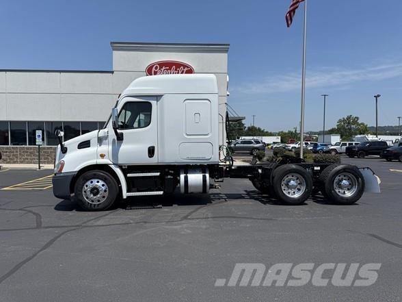 Freightliner CASCADIA 116 트랙터 유닛