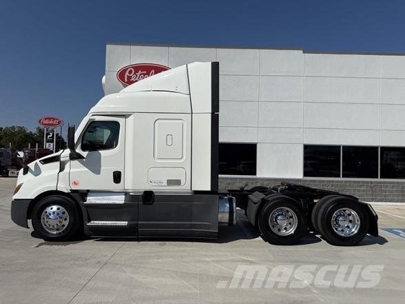 Freightliner CASCADIA 116 트랙터 유닛