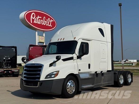 Freightliner CASCADIA 126 트랙터 유닛