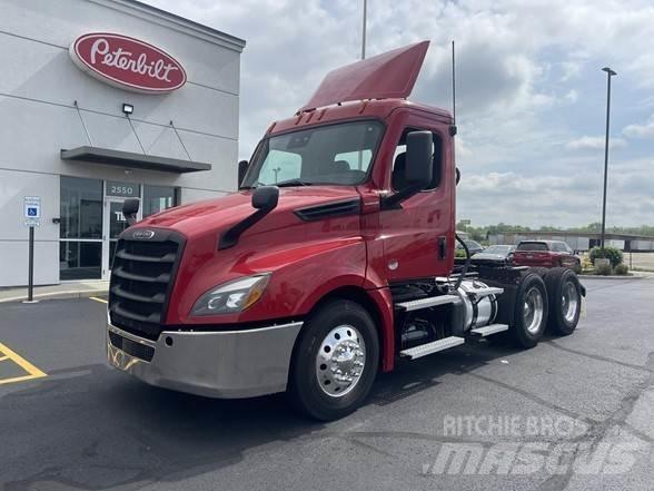 Freightliner CASCADIA 126 트랙터 유닛