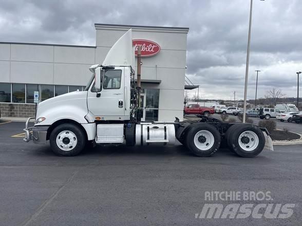 International PROSTAR 트랙터 유닛