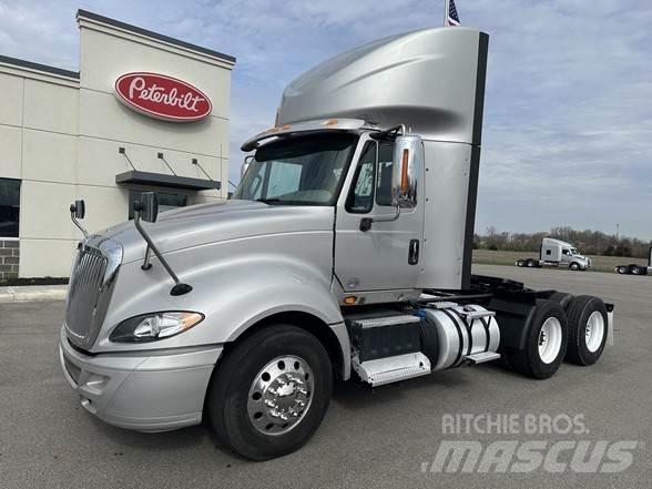 International PROSTAR 트랙터 유닛