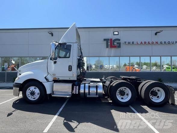 International PROSTAR 트랙터 유닛