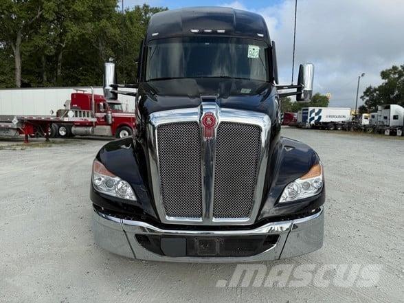 Kenworth T680 트랙터 유닛