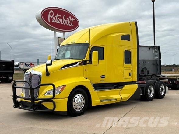 Kenworth T680 트랙터 유닛