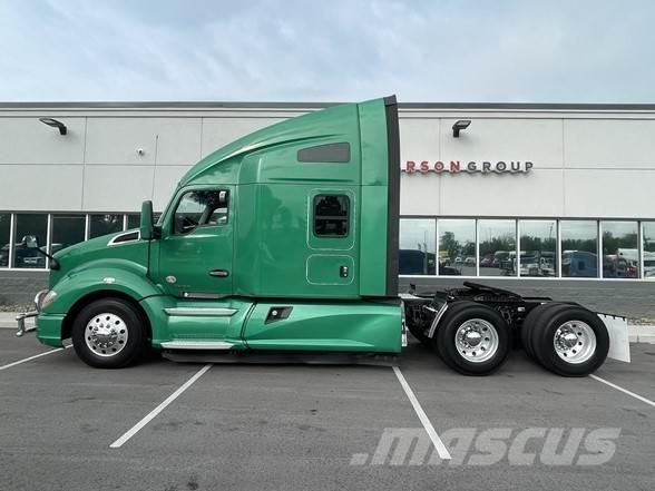 Kenworth T680 트랙터 유닛