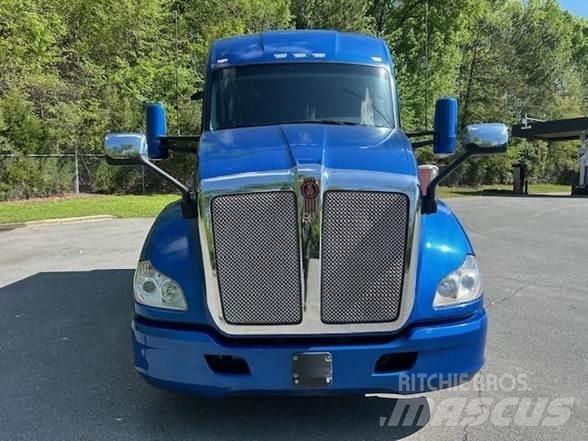Kenworth T680 트랙터 유닛