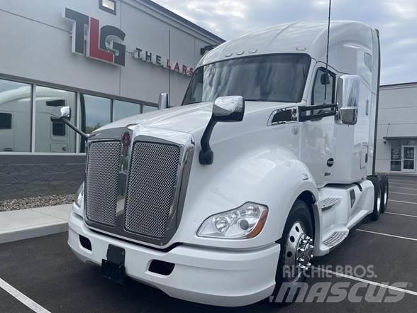 Kenworth T680 트랙터 유닛