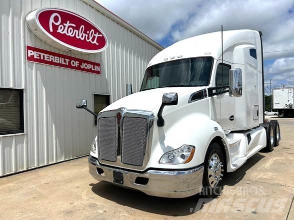 Kenworth T680 트랙터 유닛