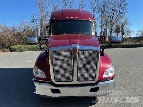 Kenworth T680 트랙터 유닛