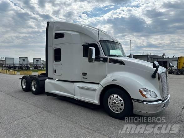 Kenworth T680 트랙터 유닛
