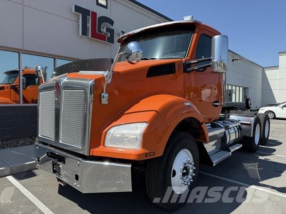 Kenworth T880 트랙터 유닛