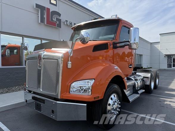 Kenworth T880 트랙터 유닛