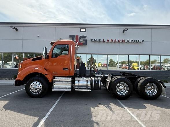 Kenworth T880 트랙터 유닛