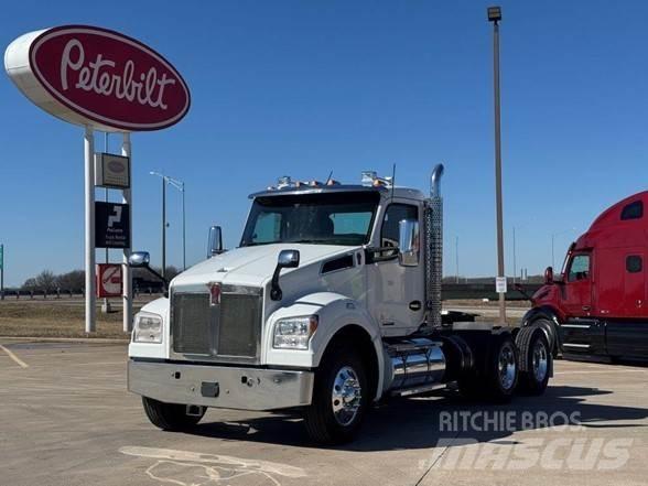 Kenworth T880 트랙터 유닛