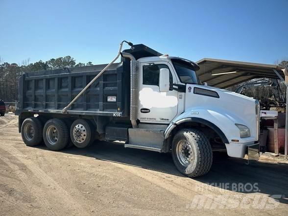 Kenworth T880 덤프 트럭