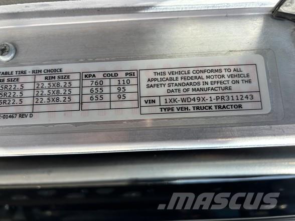 Kenworth W900 트랙터 유닛