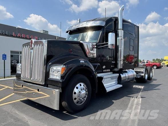 Kenworth W990 트랙터 유닛